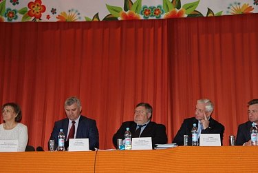 Евгений Сусоев принял участие во встрече с илекчанами