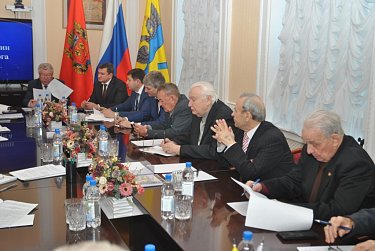 Совет старейшин Оренбурга рассмотрел вопросы градостроительства