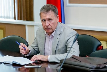 Профильные комитеты: подготовка к очередному заседанию