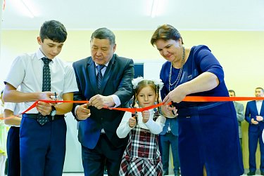 Андрей Аникеев: «Необходимо обеспечить качественное и доступное образование ученикам сельских школ»