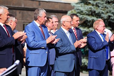 Заслуженная награда педагогам