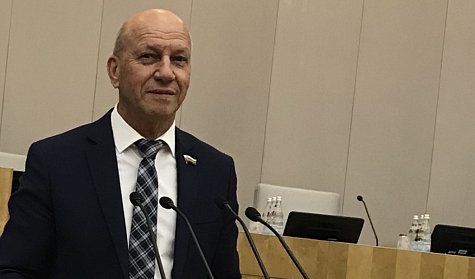 Геннадий Аверьянов: «Мы должны сочетать традиционные и новые формы обучения в школах»