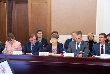 Проект бюджета обсудили в расширенном составе 