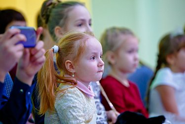 Андрей Аникеев: «Хочется, чтобы накануне Нового года все дети получили подарки от Деда Мороза»