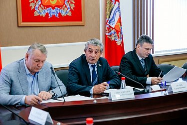 На заседании Президиума Совета представительных органов муниципальных образований Оренбуржья