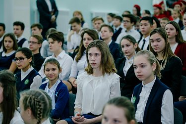 В Новый год – с радостью!