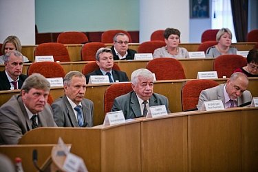 Депутаты приняли участие в работе Уральского бассейнового совета