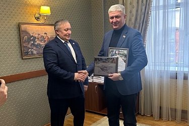 От сердца – бойцам