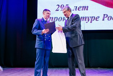 Сергей Грачев: «Все мы служим закону!»