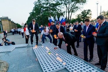 «Свеча памяти» зажглась в Оренбурге