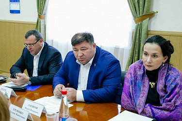 Профильный комитет рассмотрел законопроекты