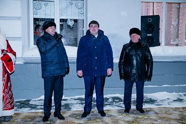 Праздник в каждый двор!