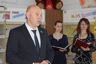 Оренбуржье присоединилось в общероссийской акции «Дарите книги с любовью!» 