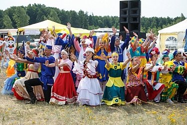 Сабантуй собирает друзей