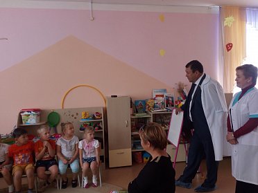 Ермек Алкулов проинспектировал социально значимые объекты