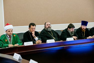 О взаимодействии органов власти с религиозными организациями