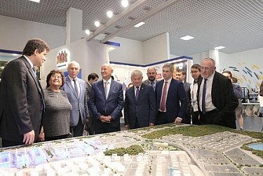 Парламентарии Оренбуржья работают в Астане