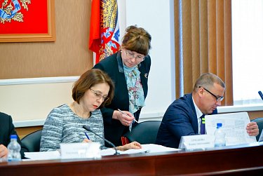 Главный финансовый документ области готов ко второму чтению