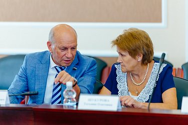 В поддержку социально ориентированных НКО