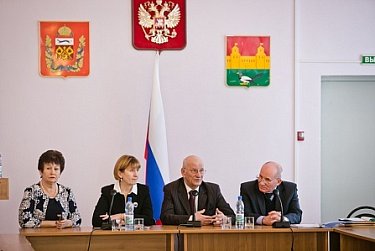 Ольга Хромушина приняла участие во встрече губернатора с медицинским сообществом Сорочинска