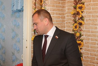 Новогодние гостинцы для сельской детворы