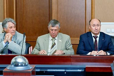 Парламентский час