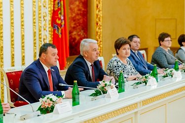 Награждены лучшие работники социальной сферы Оренбуржья