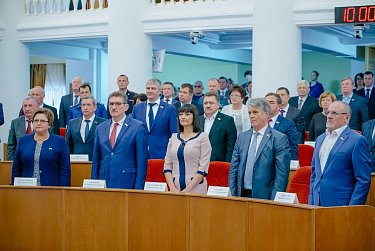 На заседании Законодательного Собрания