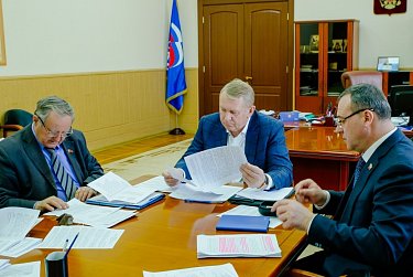 Подготовка к парламентской сессии