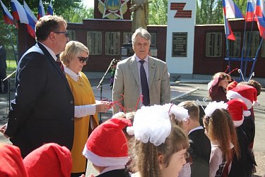 С проблемой – к депутату