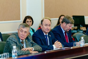 На заседании Совета Законодательного Собрания