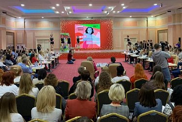 Оренбурженки собрались на бизнес-форум «Деловая весна» 