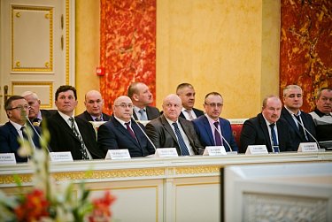 Сергей Грачев поздравил работников ЖКХ с профессиональным праздником