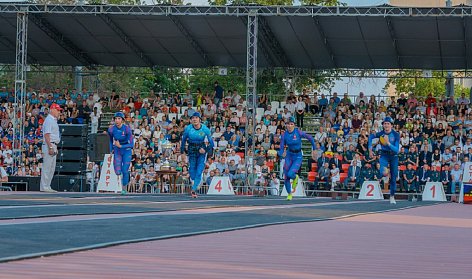 В Оренбурге стартовал чемпионат и первенство МЧС России по пожарно-спасательному спорту