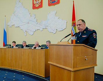 Депутаты заслушали отчет УМВД