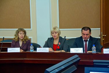 Вопросы экономической политики рассмотрены на заседании профильного комитета