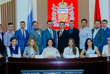 Сергей Грачев встретился с молодыми парламентариями