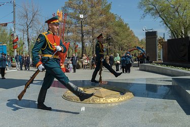 Россия никогда не забудет воинов-победителей!