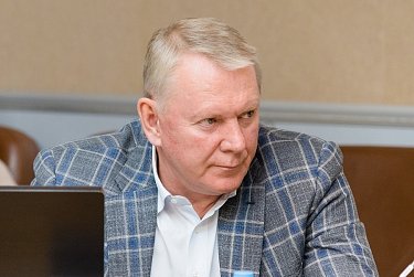 Александр Куниловский: «К решению проблем в школах нужен стратегический подход!»