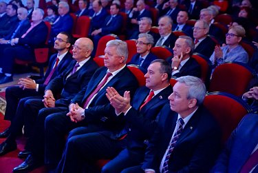 Олег Димов поздравил профсоюзных активистов