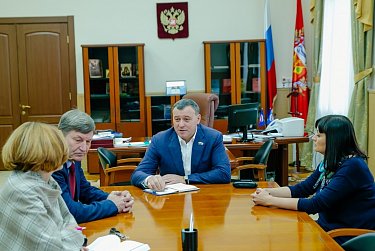 В центре внимания – подготовка к заседанию Законодательного Собрания 