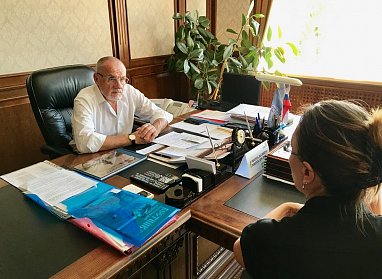 Иван Дикман провел прием граждан по личным вопросам