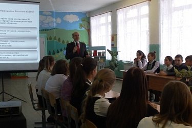 Депутаты фракции КПРФ побывали в селах Оренбургского района