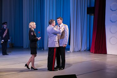 Щит народа и меч правосудия