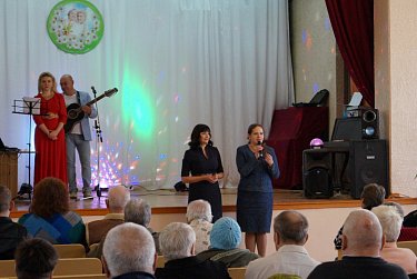 Депутаты чествовали ветеранов