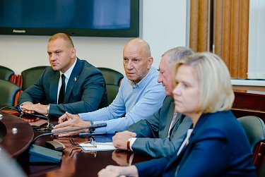 В центре внимания – вопросы законотворчества