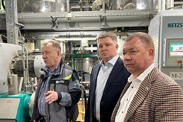 Оренбургская делегация посетила завод «Щелково Агрохим» 