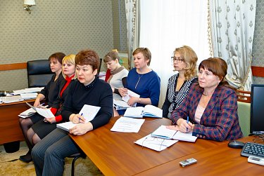 Изменения в бюджет текущего года рассмотрены на заседании профильного комитета