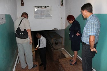 Сергей Салмин побывал с рабочей поездкой в поселке Красногвардеец Бузулукского района