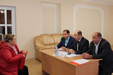 Виктор Купчик: «В график депутатских приемов в обязательном порядке включаются отдаленные населенные пункты» 